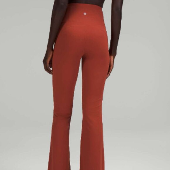 NWT Lululemon Groove Super-High-Rise Flared Pant *Nulu 32.5" in Cayenne Size 6 - Picture 2 of 6